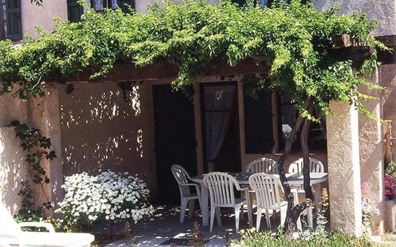 Au Jardin De La Ferme - Gite Vigne Vierge Six-Fours-les-Plages